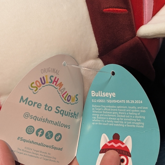 2024 Squishmallow Bullseye Target Dog Mascot Winter Berry 12” Christmas - Picture 4 of 8